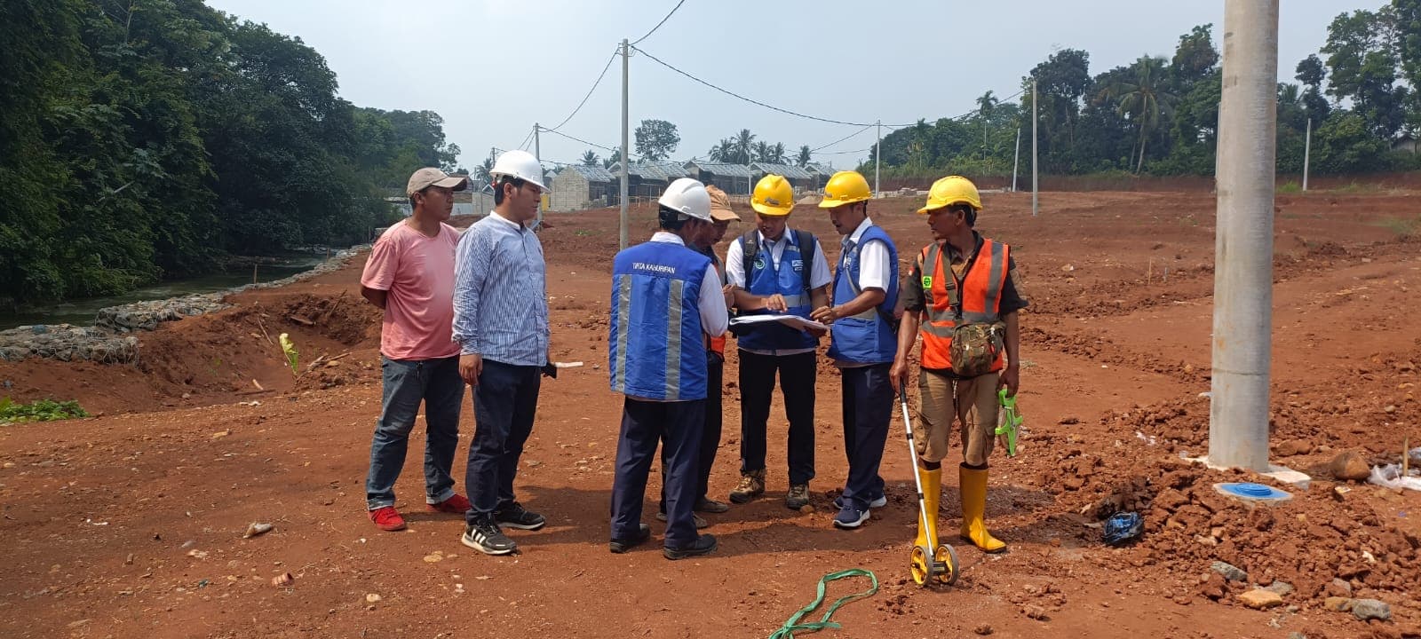 Pengadaan Tiang Listrik